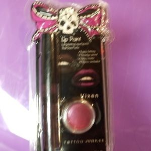 Tattoo junkie lip paint